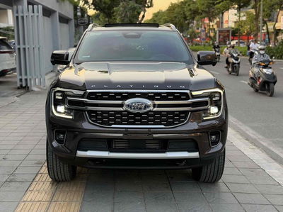 Ford Everest Platinum 2.0L 4x4 AT 2025 - 1400km