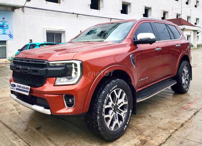 Ford Everest 2023 Titanium 2.0 AT 4x2 - 51000 km