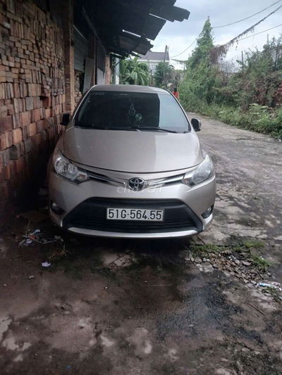 cần bán vios 2018 òdo 71k km chan xe gia đình