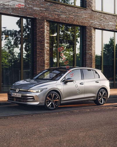 Xe Volkswagen Golf 1.5 eTSI Life 2025