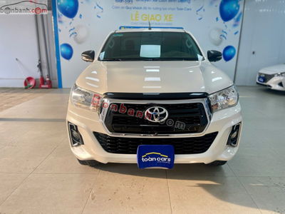 Xe Toyota Hilux 2.4E 4x2 AT 2019