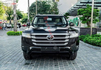 Xe Toyota Land Cruiser 3.5 V6 2025