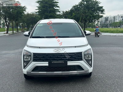 Xe Hyundai Stargazer Tiêu chuẩn 1.5 AT 2022