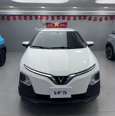 Chỉ Với 26 Triệu Tậu Ngay VF5 + Giảm Giá Xe 4%