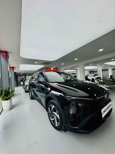 LIMO GREEN XE SẴN GIAO NGAY