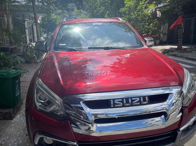 Isuzu Mu X 2018 1.9 4X2 AT - 90000 km