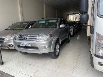 Toyota Fortuner 2009 -số sàn máy dầu xe một chủ