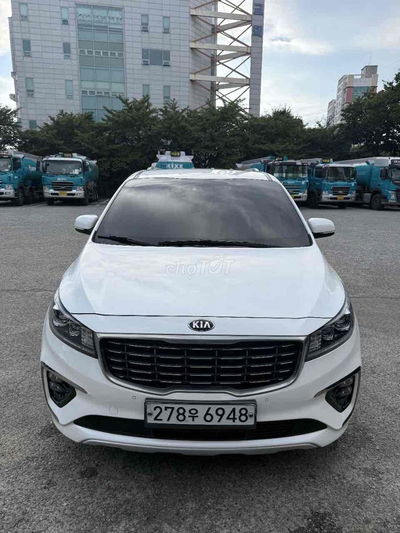 Kia Sedona 2018 2.2 DATH - 120000 km
