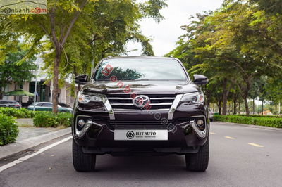 Xe Toyota Fortuner 2.4G 4x2 AT 2019