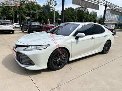 Xe Toyota Camry 2.5Q 2019