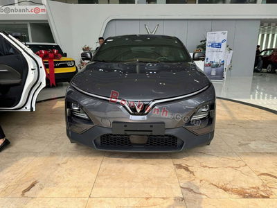 Xe VinFast VF6 Plus 2025