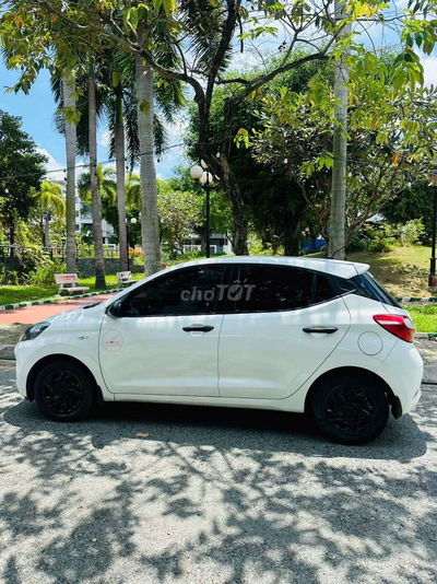 2021 Grand 1.2 MT - 100 km