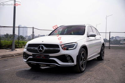 Xe Mercedes Benz GLC 300 4Matic 2022