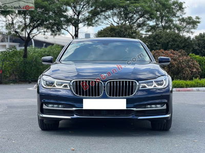 Xe BMW 7 Series 730Li 2018