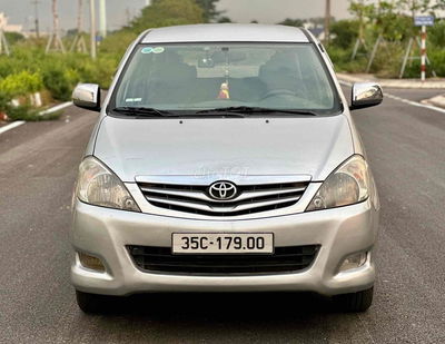 Toyota Innova 2010 G - 152886 km
