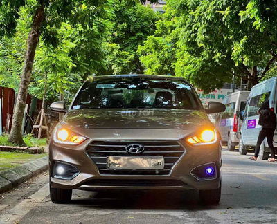 Hyundai Accent Vàng 2020 - Số Sàn, bản full
