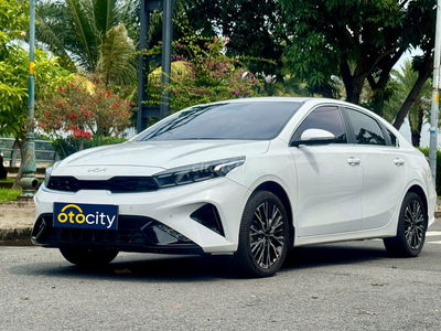 Kia K3 Premium 2024 - Màu trắng -1vkm