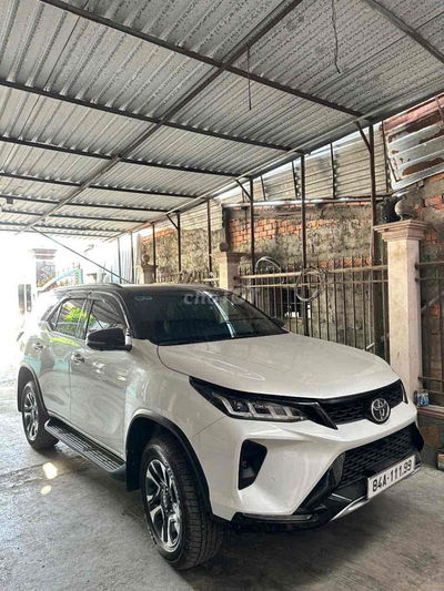 Toyota Fortuner 2024 Legender 2.4L 4x2 AT - 6000
