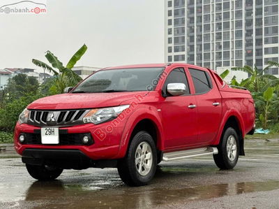 Xe Mitsubishi Triton 4x2 AT 2018
