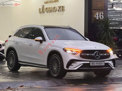 Xe Mercedes Benz GLC 300 4Matic 2023