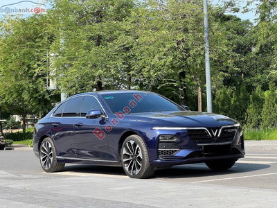 Xe VinFast Lux A 2.0 Premium 2.0 AT 2020