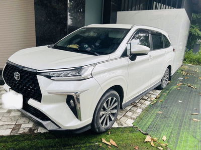 Toyota Veloz Cross 2022 CVT - 71593 km
