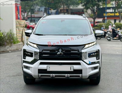 Xe Mitsubishi Xpander Cross 1.5 AT 2025