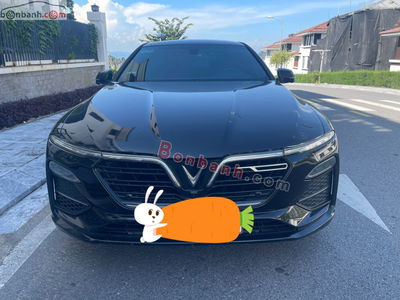Xe VinFast Lux A 2.0 Plus 2.0 AT 2019