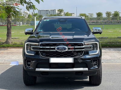 Xe Ford Everest Titanium 2.0L 4x2 AT 2025