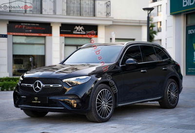 Xe Mercedes Benz GLC 300 4Matic 2024
