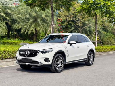 Xe Mercedes Benz GLC 200 4Matic 2023