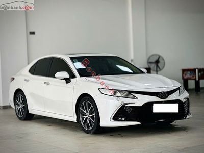 Xe Toyota Camry 2.5Q 2024