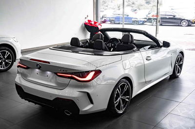 BMW 430i Convertible M Sport Model 2024 mui trần