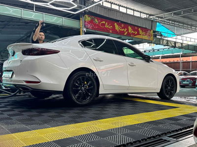 Mazda 3 2023 1.5L Luxury - 19100 km