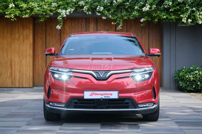 VinFast VF8 2023 Eco - 70000 km