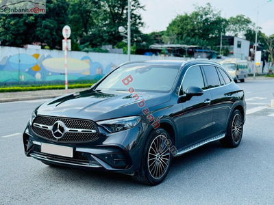 Xe Mercedes Benz GLC 300 4Matic 2023