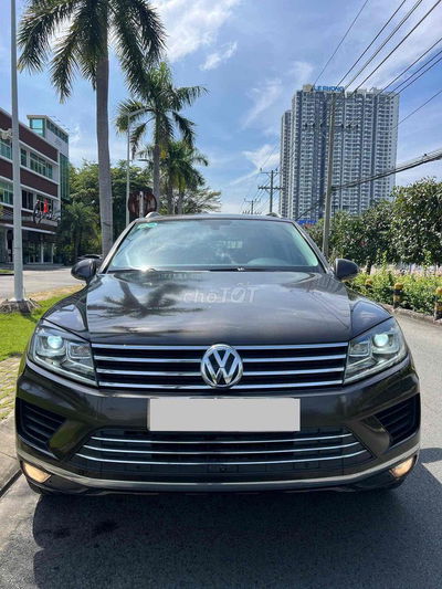 Volkswagen Touareg 2016 GP 3.6 AT xe zin đẹp