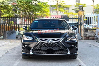 Xe Lexus ES 250 2021