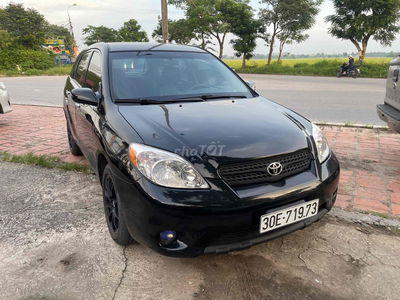 Toyota Matrix nhập canada xe đẹp chất zin cho ae