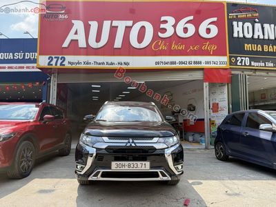 Xe Mitsubishi Outlander Premium 2.0 CVT 2022