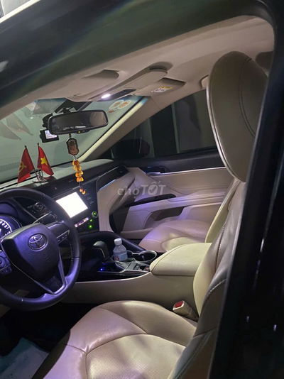 Camry giá rẻ