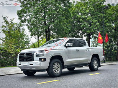 Xe Mitsubishi Triton GLX 2WD AT 2025