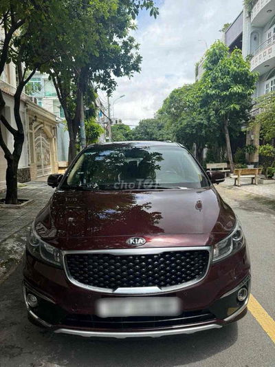 Kia Sedona 2017 - 100000 km
