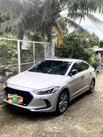 Hyundai Elantra 2016 2.0 AT - 78000 km