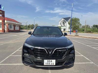 VinFast Lux SA2.0 2021 Plus 2.0 AT - 60 km