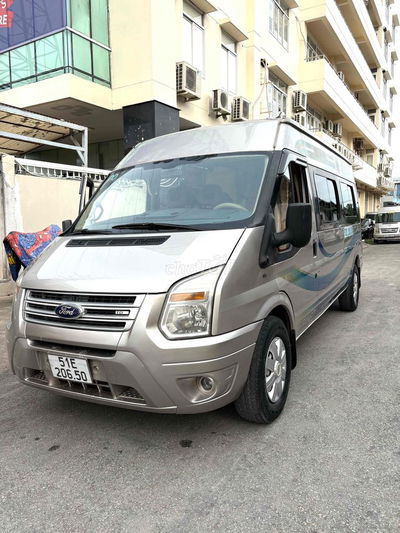 ford 2015 van 6 chỗ 900kg