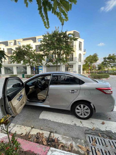 Toyota Vios 2016 - 11 km
