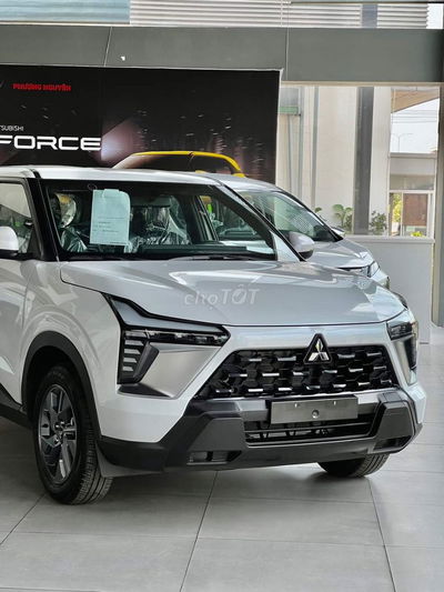 MITSUBISHI XFORCE 2025 GẦM CAO GLX GIẢM XÃ KHO
