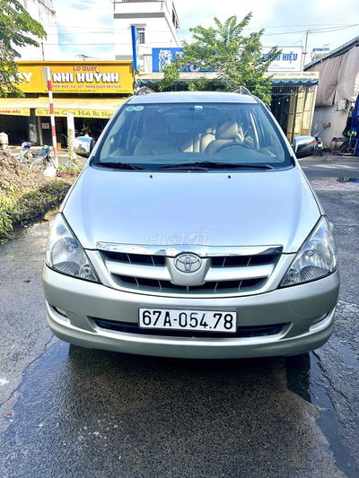 can ban gấp innova 208 cơp rin ko loi chinh chủ