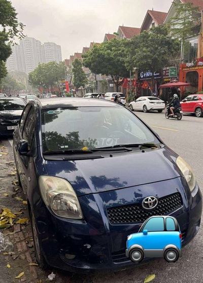 Toyota Yaris 2008 - 11000 km